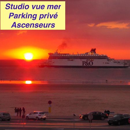 Апартаменты Au Rythme Des Ferrys Кале Экстерьер фото